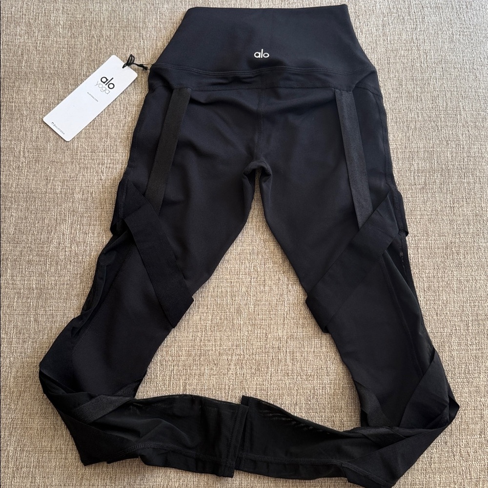 NWT Alo High-waist Bandage Legging Black , XS - Picture 10 of 14